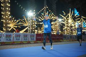 BIB: 100
                            <button type="button" onclick="openModal(21545069)" class="btn btn-primary btn-sm float-right btn-popup" data-toggle="modal" data-target=".modal-high-quality">
                        <i class="fas fa-shopping-cart"></i> Add to Cart
                    </button>
                                            <button type="button" onclick="isThisMe(21545069, true)" class="btn btn-success btn-sm float-right btn-popup btn-isme hidden" data-toggle="tooltip" data-placement="bottom" title="นี่คือรูปของคุณใช่ไหม คลิกที่นี่เพื่อเอาเข้าอัลบั้ม">
                        <i class="fas fa-plus"></i> Add to album
                    </button>
                    <button type="button" onclick="isThisMe(21545069, false)" class="btn btn-warning btn-sm float-right btn-popup btn-isnotme hidden">
                        <i class="fas fa-ban"></i> Remove from album
                    </button>